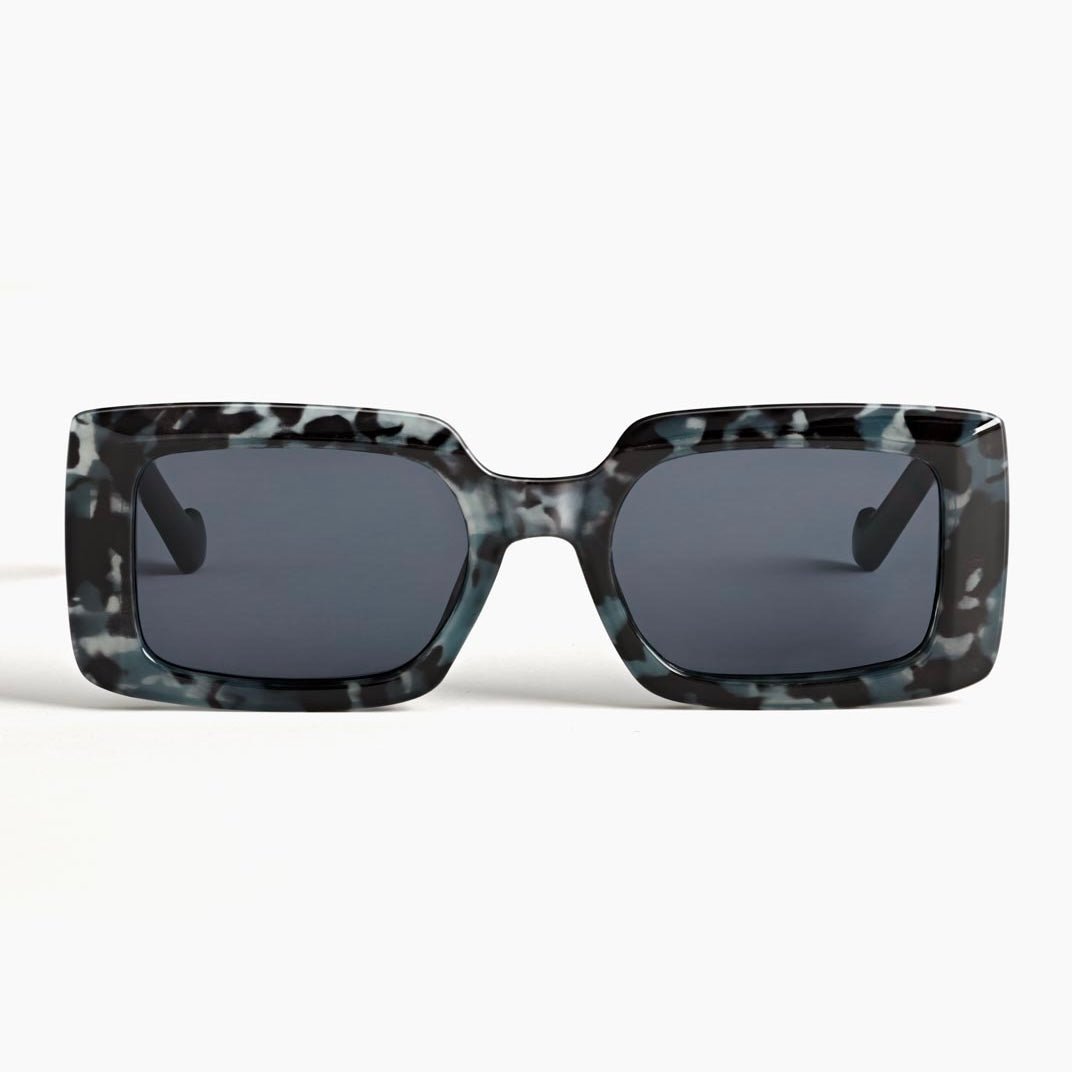 Dart Sunglasses in stoned saxe and elysium black