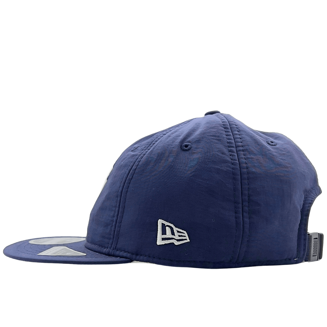 New York Yankees 9Fifty Nylon Retro Crown Strapback Hat in navy and white - New Era - State Of Flux