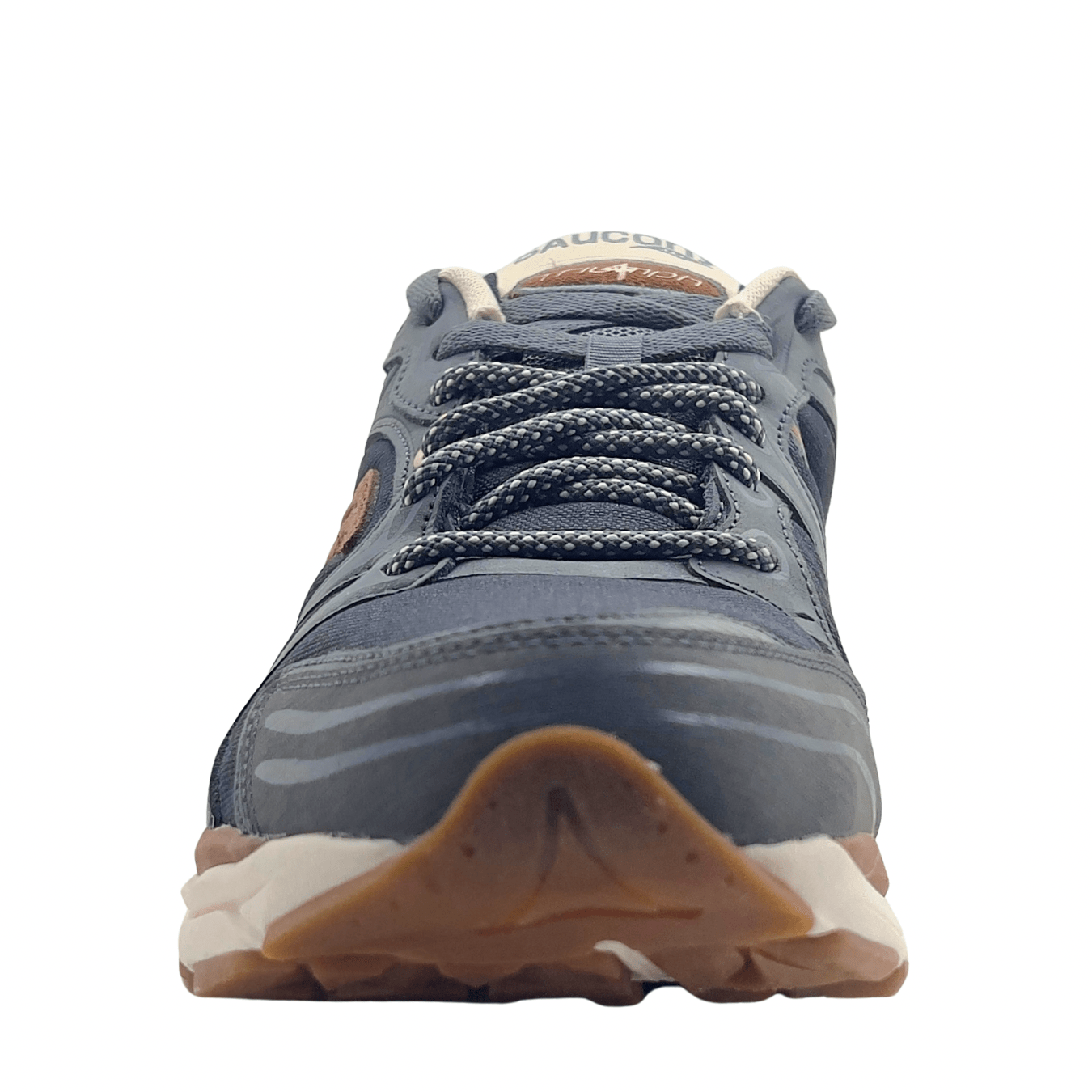 Progrid Triumph 4 in grey and brown - Saucony - State Of Flux