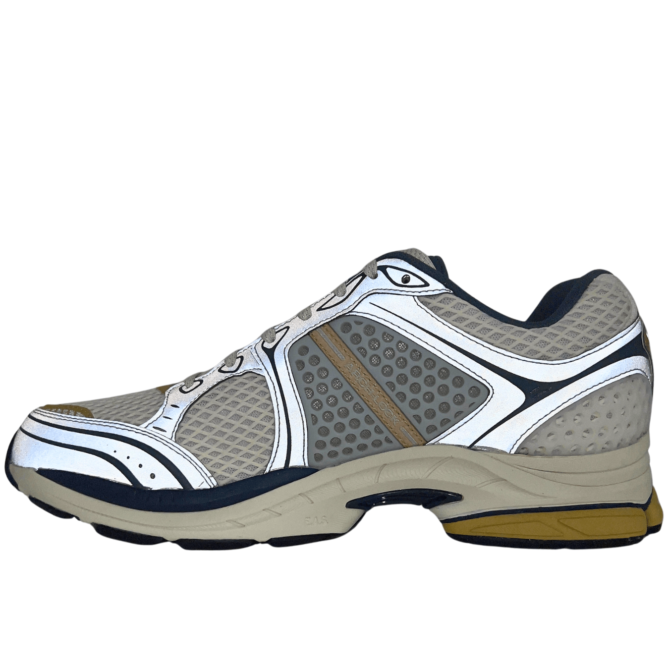 Progrid Triumph 4 in grey and silver - Saucony - State Of Flux