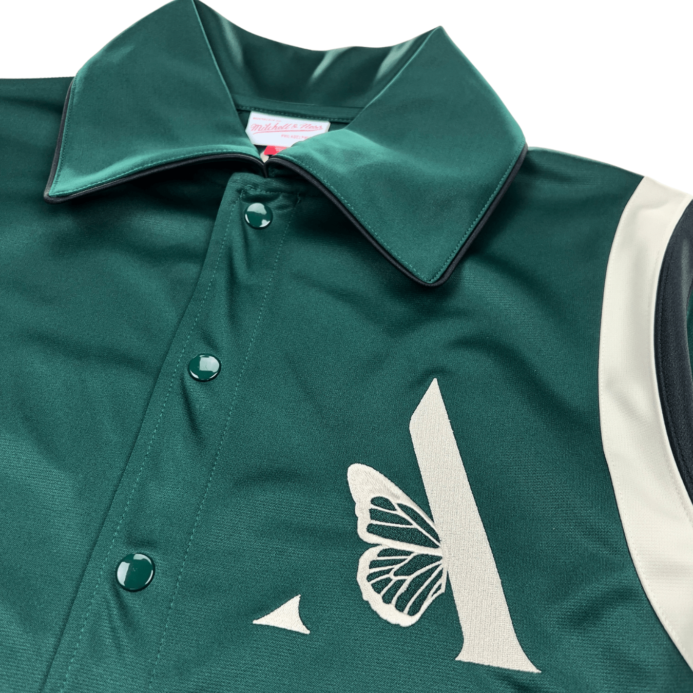 Waraire X Mitchell & Ness Collab Shooting Shirt in green